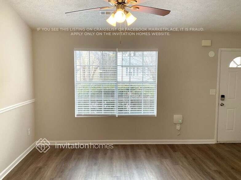 Building Photo - 4468 Highland Pl NE