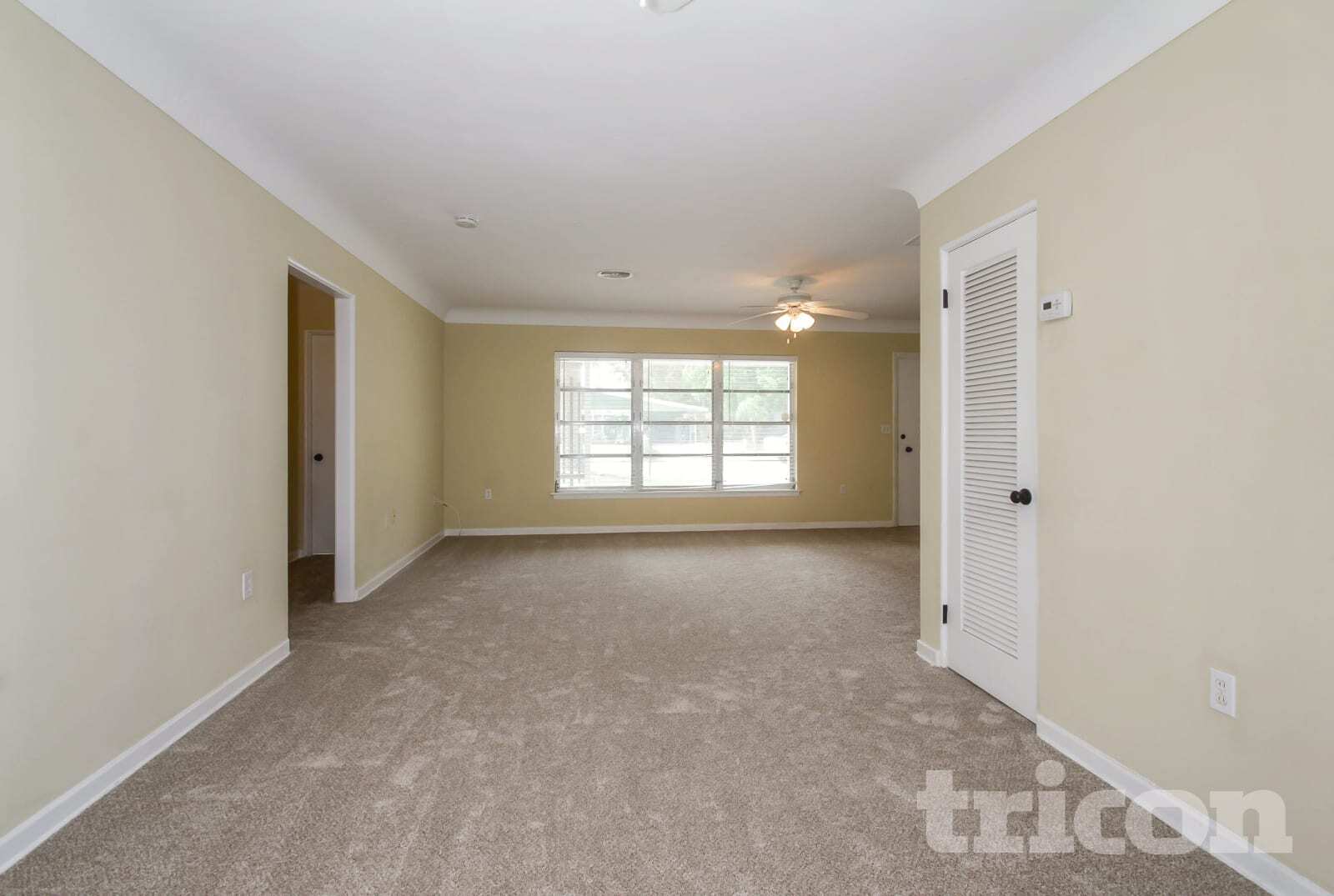 Building Photo - 2237 Grove St