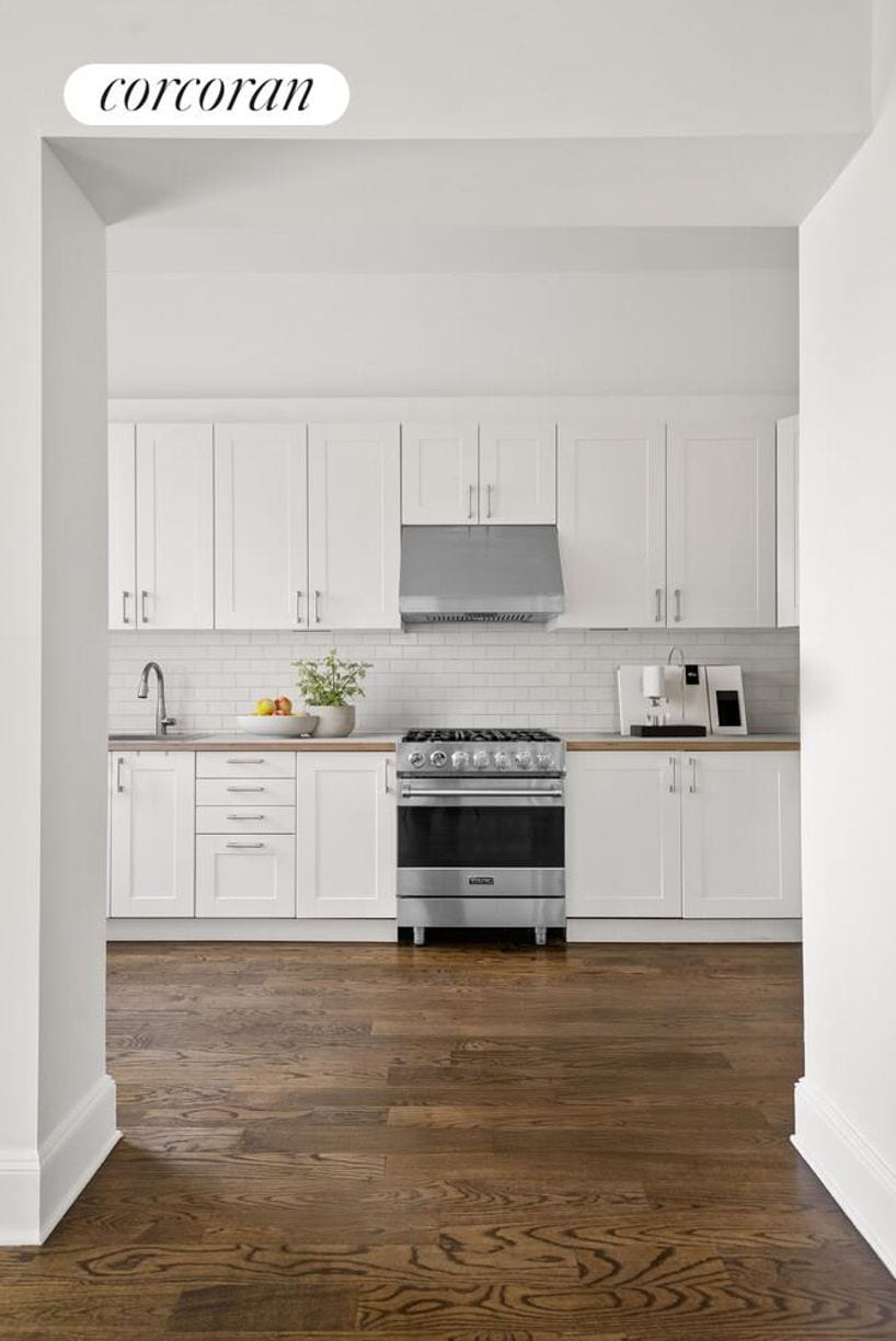 Building Photo - 74 3rd Pl