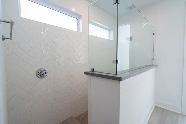 Building Photo - 237 Milam Crk Dr