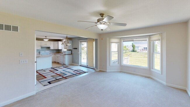 Building Photo - 3 Bedroom House for Rent