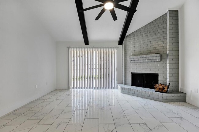 Building Photo - 7810 Blackjack Ct