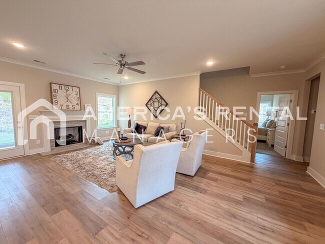 Building Photo - Luxury Meets Convenience: New 4 Bed, 3.5 Bath, 3 Car Garage Home in Birmingham’s Fast-Growing Cor...
