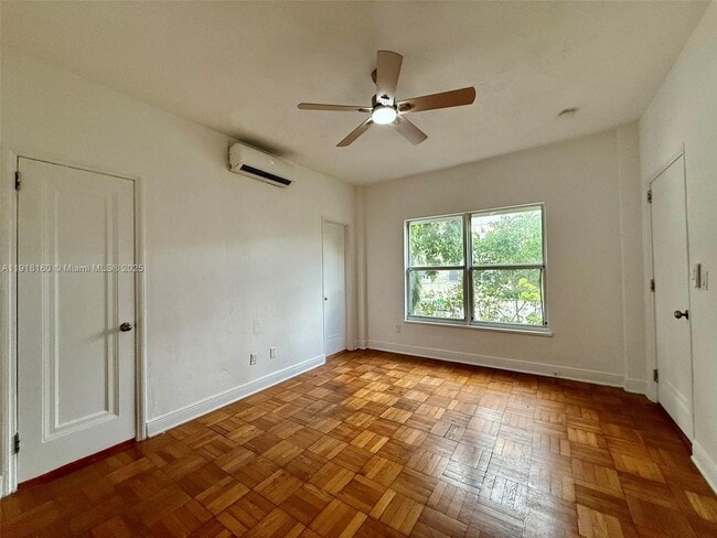 Building Photo - 4035 Meridian Ave