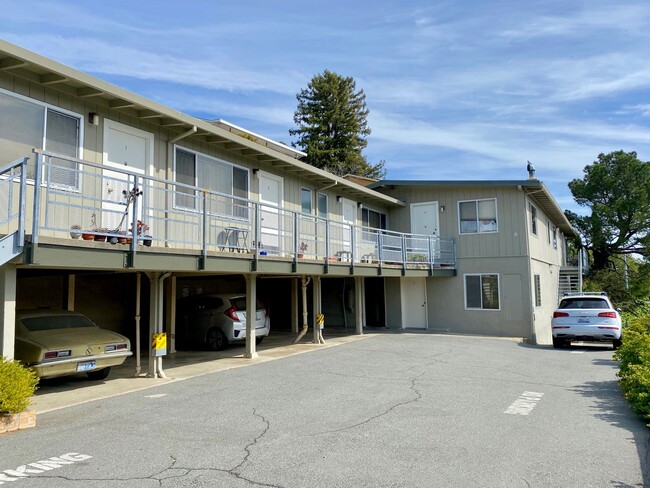 Building Photo - OPEN HOUSE SAT 4/26 11AM TO 12PM. Amazing ...