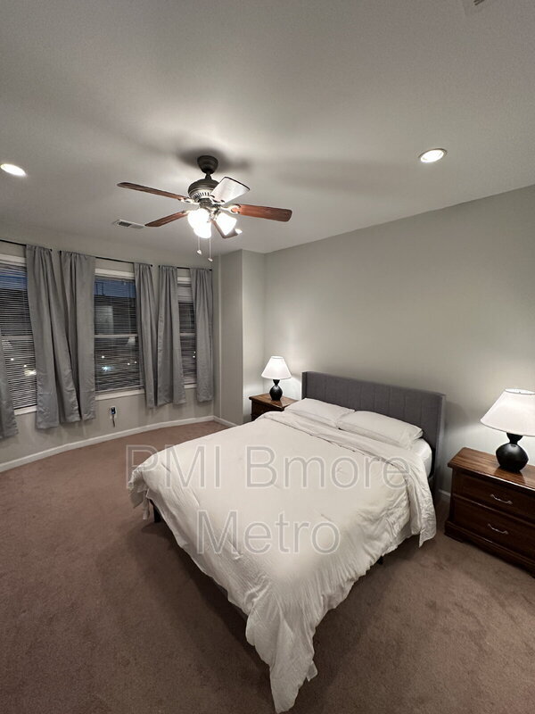 Building Photo - 37 S Ellwood Ave