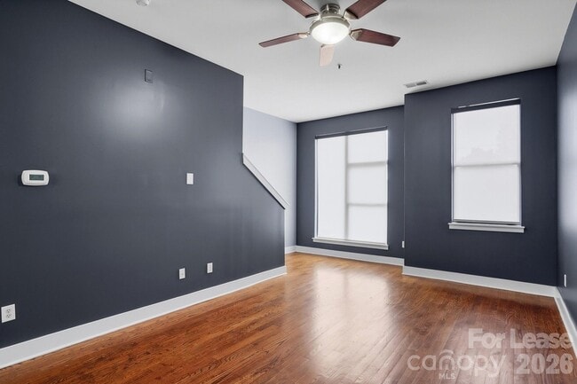 Building Photo - 440 N McDowell St