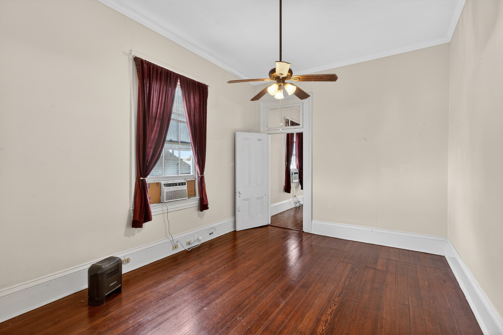 Building Photo - 1618 3rd St