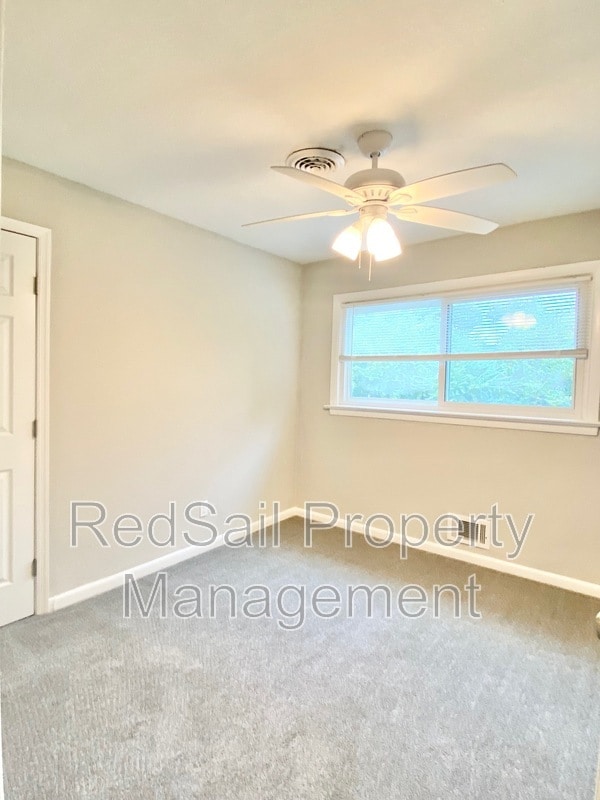 Building Photo - 5964 Lockamy Ln