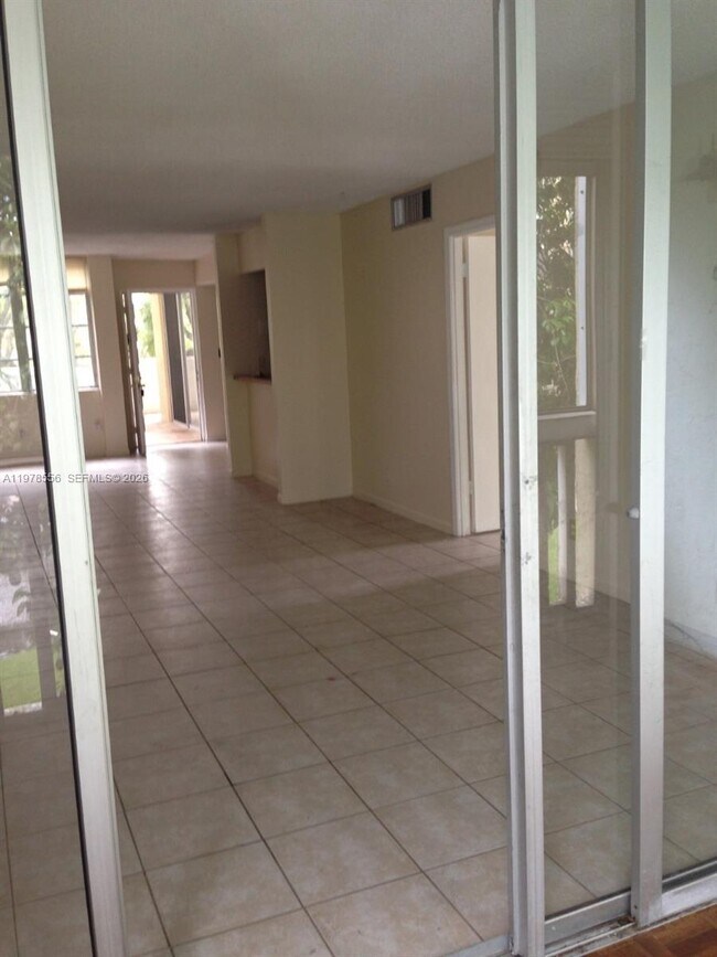 Building Photo - 7031 Environ Blvd