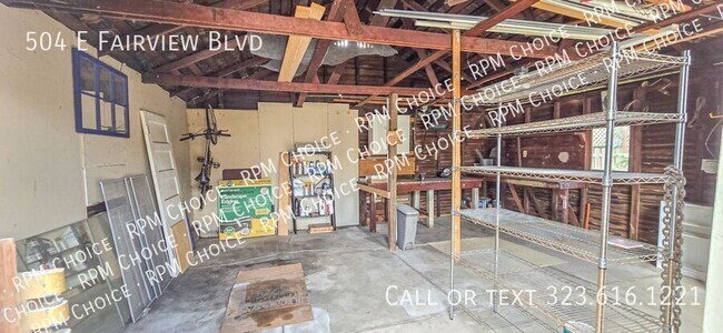 Building Photo - 504 E Fairview Blvd