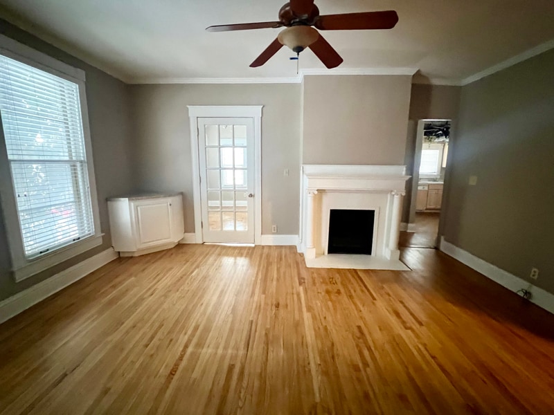 Building Photo - 1112 E Walnut St