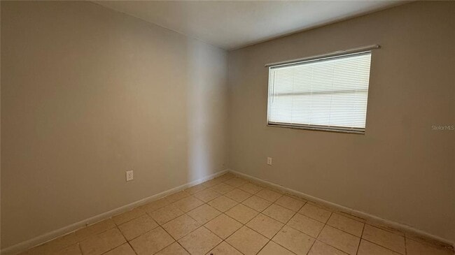 Building Photo - 207 Mill St