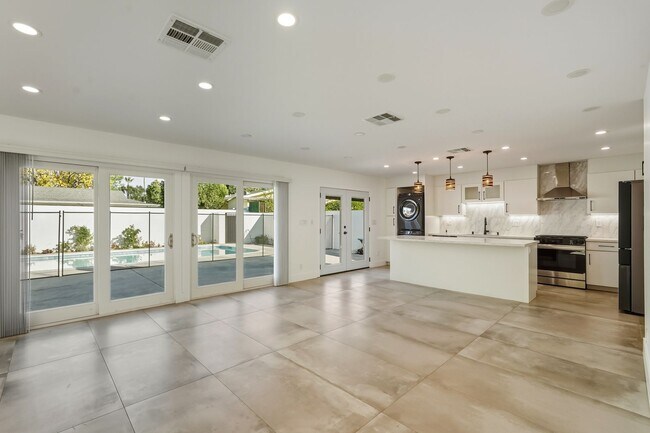 Building Photo - Newly Rebuilt Luxury 3 Bed Home with Pool, Designer Kitchen, Huge Courtyard, Near Topanga Mall