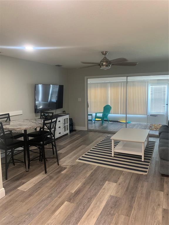 Building Photo - 4551 Floramar Terrace