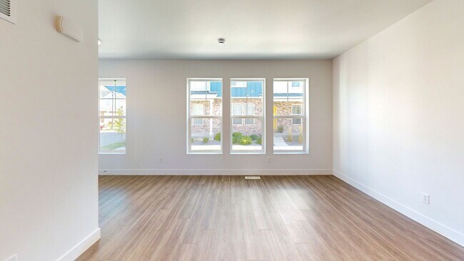 Building Photo - Incredible End Unit in Spanish Fork's Rive...