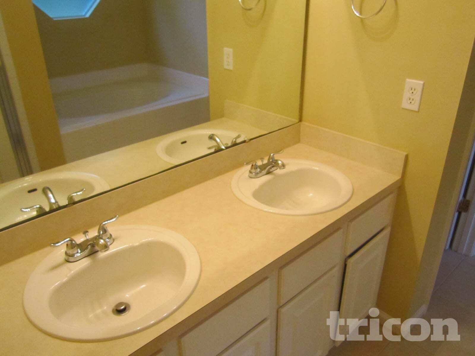 Building Photo - 938 Cherry Point Way