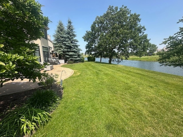 Building Photo - 2450 Waterside Dr