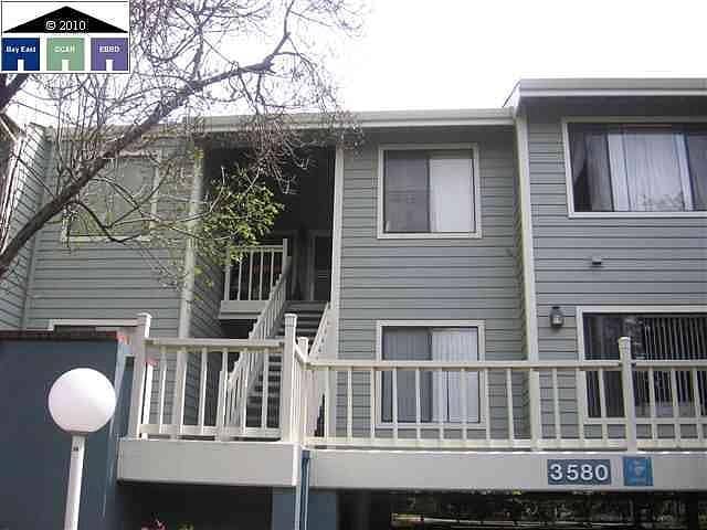 Primary Photo - 3580 Birchwood Terrace