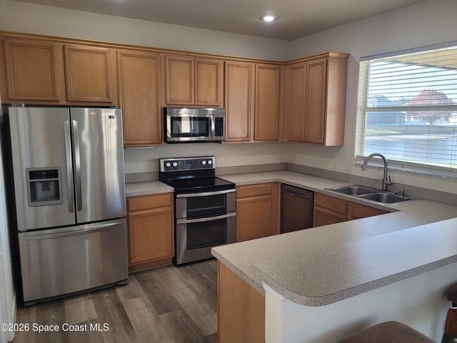 Building Photo - 372 Cobblewood Dr