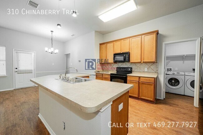 Building Photo - 310 Chinaberry Trail