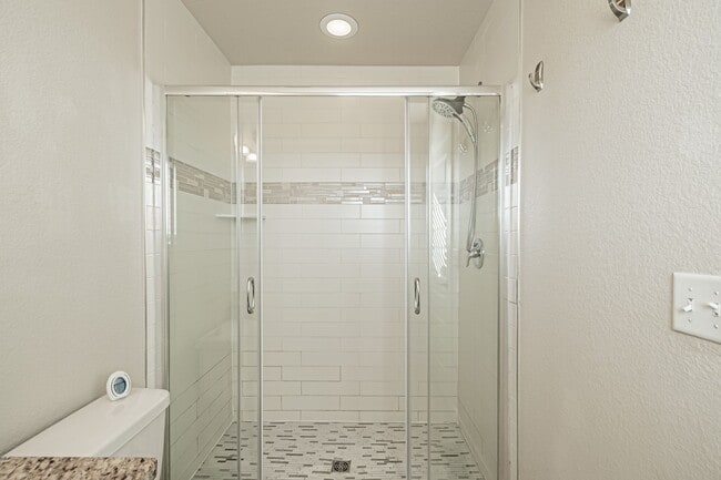 Building Photo - Modern 2BD, 2.5BA Broomfield Townhome with...