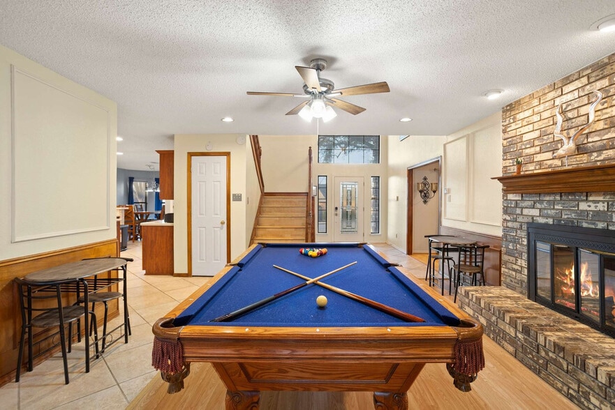 Building Photo - 1424 Cobblestone Dr