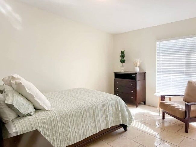 Building Photo - 37132 Grassy Hill Ln