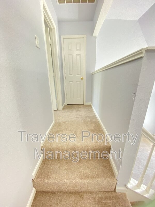 Building Photo - 903 Freshwood Ct