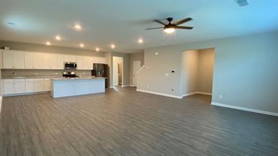 Building Photo - 382 Grey Falcon Ave