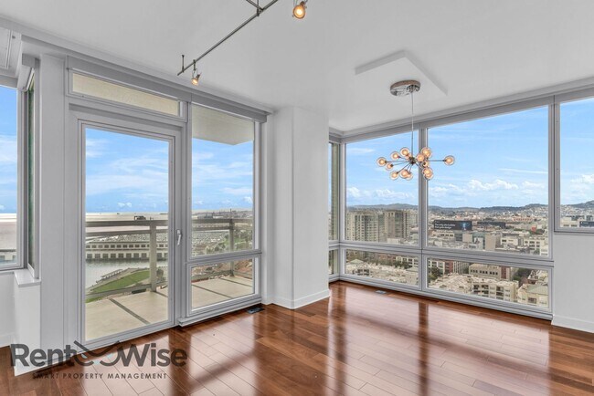 Building Photo - 501 Beale St