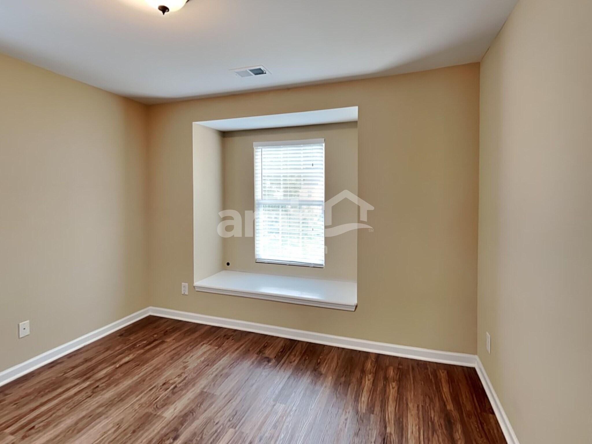 Building Photo - 132 Nacoochee Way