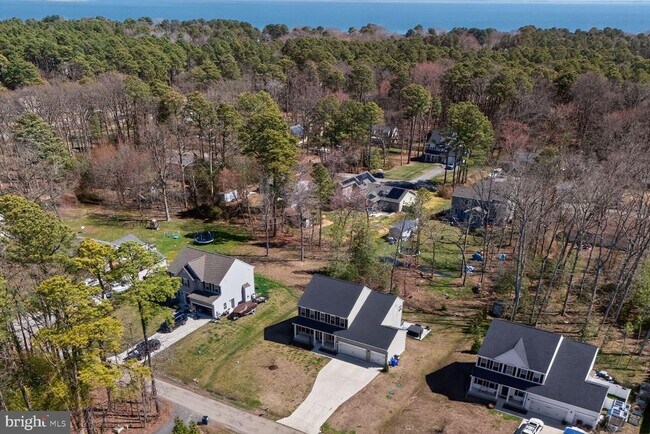 Building Photo - 111 Touhey Dr