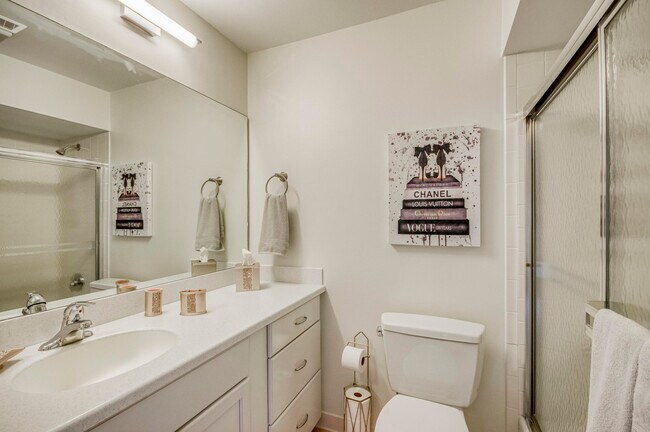 Building Photo - 18429 SE Wood Haven Ln