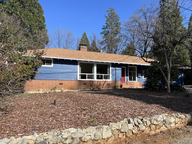 Building Photo - 10611 Cedar Way