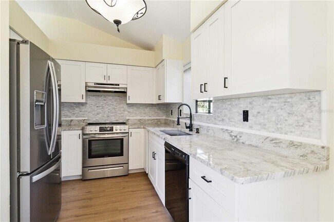 Building Photo - 3509 65th Ave Cir E