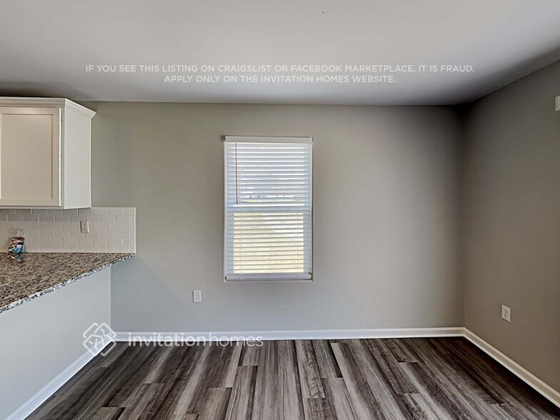 Building Photo - 493 Aubrey Wds Dr