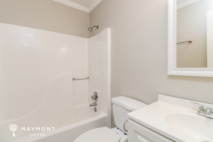 Building Photo - 208 Salusbury Ln