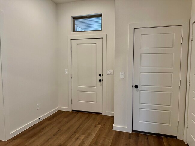 Building Photo - 7007 16th St