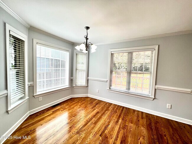 Building Photo - 10173 Stoney Brook Ct SE