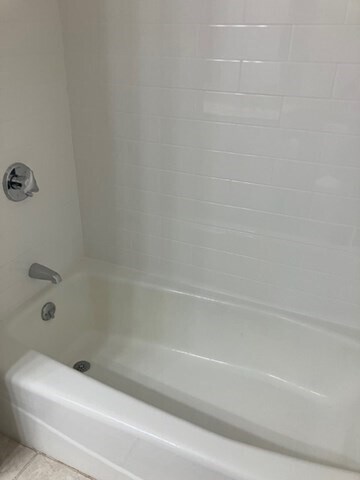 Building Photo - 304 Manor Ter