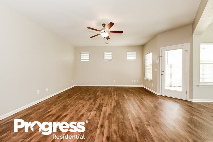 Building Photo - 147 Preserve Dr