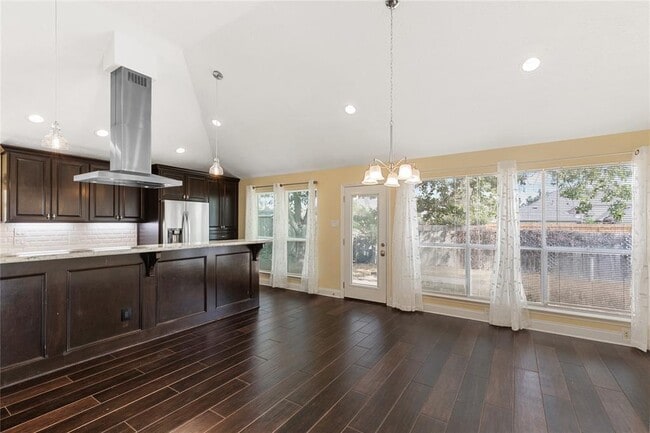 Building Photo - 4203 Bentley Dr