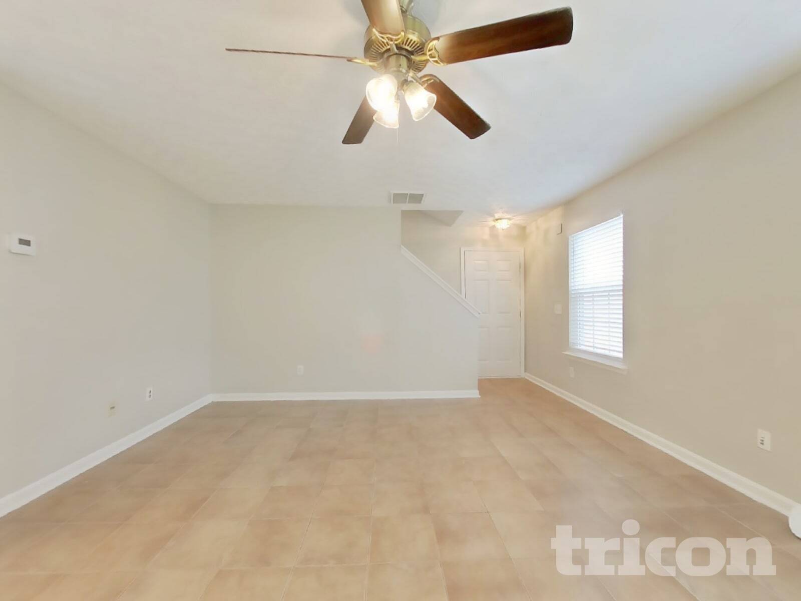 Building Photo - 261 Silver Ridge Dr