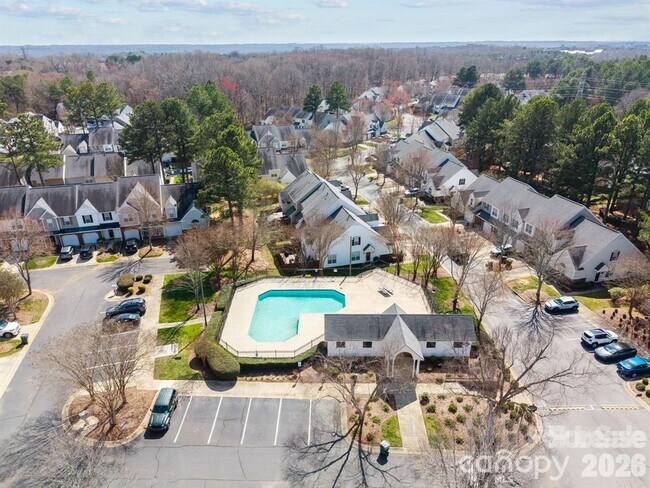Building Photo - 9629 Elizabeth Townes Ln