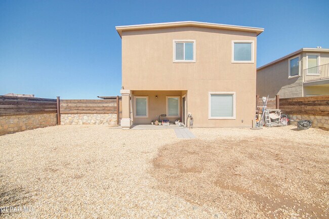 Building Photo - 14600 Christian Castle