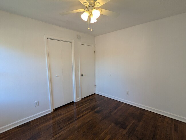 Building Photo - 4446 Falcon Ct