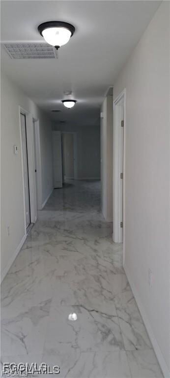 Building Photo - 4636 Golfview Blvd