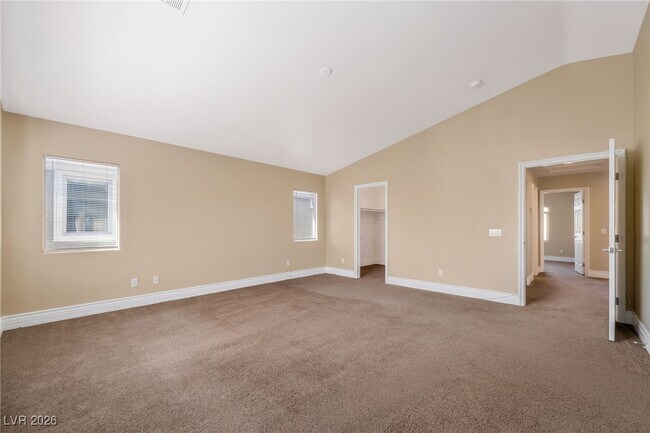 Building Photo - 131 Water Hazard Ln