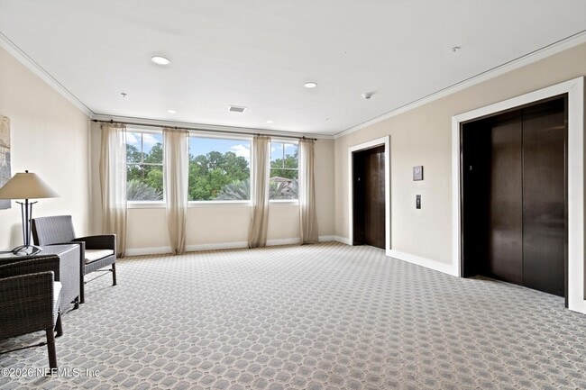 Building Photo - 955 Registry Blvd